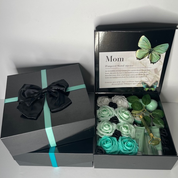COPY - Pampered Mama, Mothers Day Gift Box, At Home Spa for Ma - Picture 5 of 6
